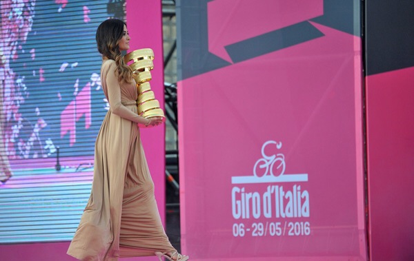 Giro d’Italia elenco partenti e orario 