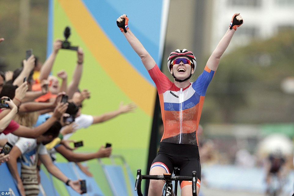 ciclismo femminile: Anna van der Breggen la migliore del 2017