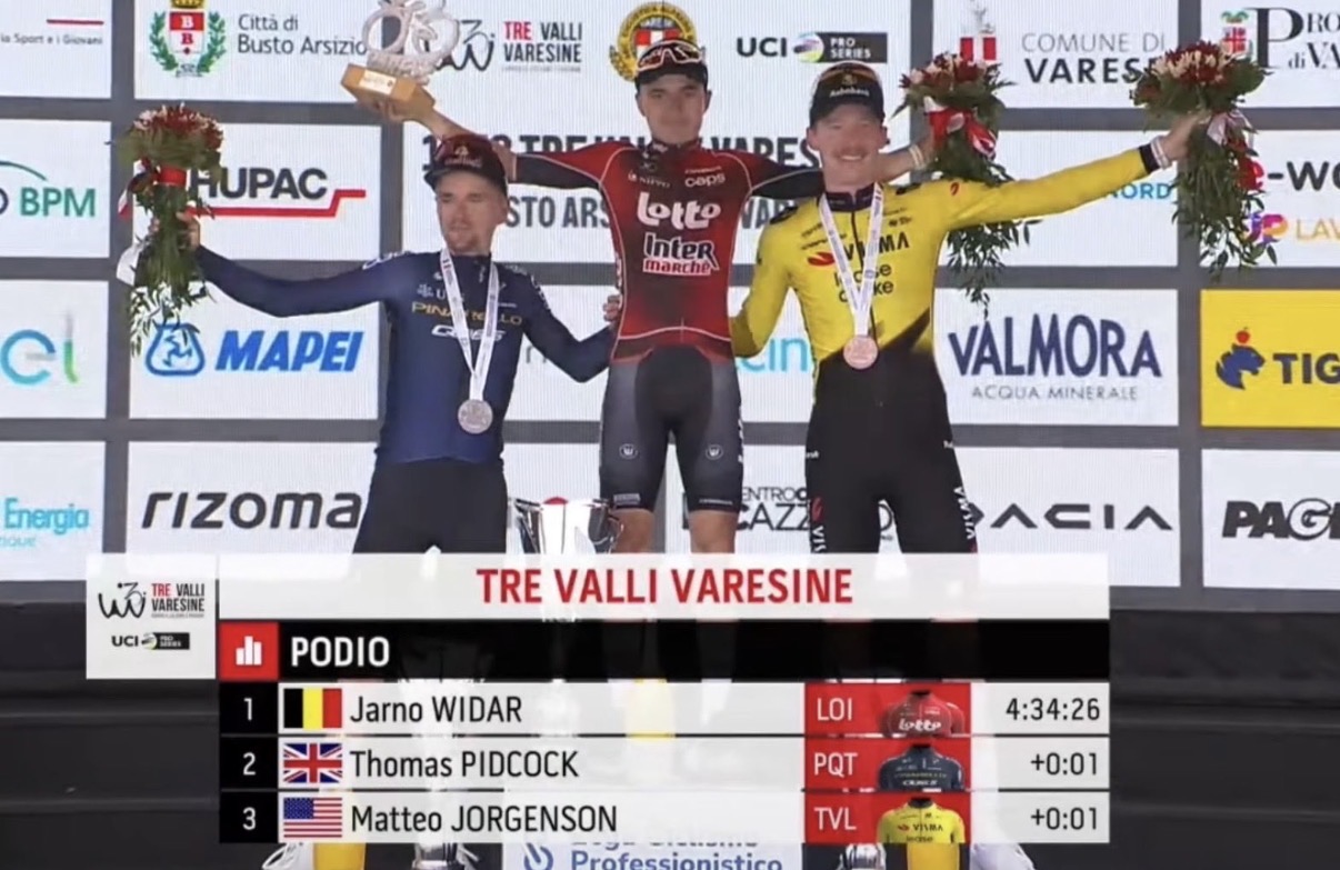 Tre Valli Varesine 2026, Widar firma l’impresa: Pidcock battuto a Varese